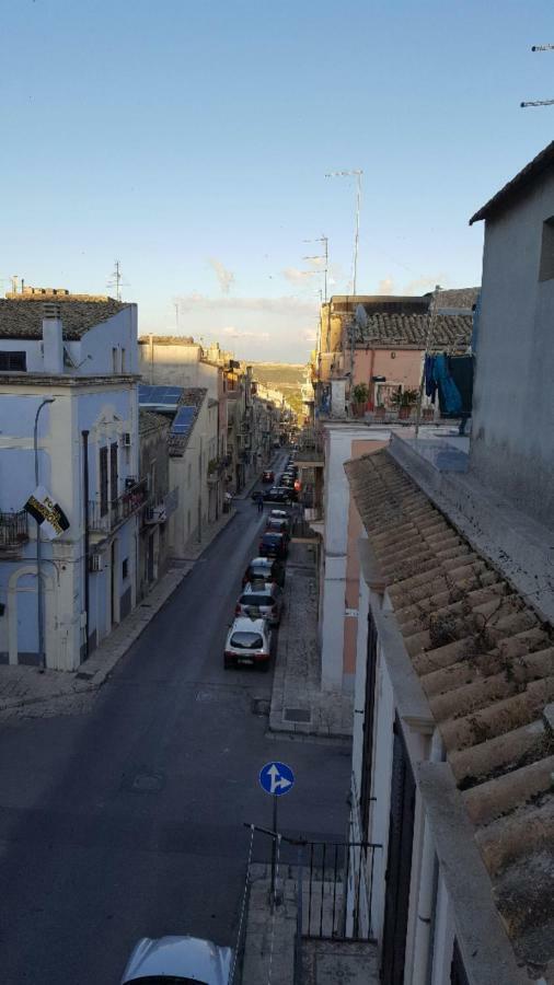 Ragusa Terra Priziusa Buitenkant foto